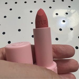 Kylie Cosmetics Matte Lipstick — Summer Somewhere